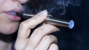 Elektronik sigaradan uzak durun