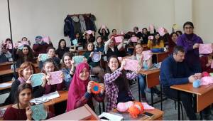 PAÜ ÖĞRENCİLERİ İLE ONKOLOJİ HASTALARI ELELE