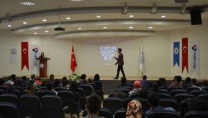 YURTDIŞINDA EĞİTİM VE KARİYER KONUŞULDU