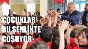 ÇOCUKLAR BU ŞENLİKTE COŞUYOR
