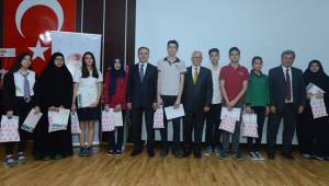 GENÇLER MEHMET AKİF’İ ANLATTI