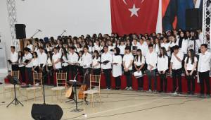 TÜRKÜLERİ HEP BİRLİKTE SÖYLEDİLER