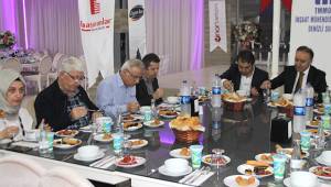 İnşaat mühendisleri iftarda buluştu