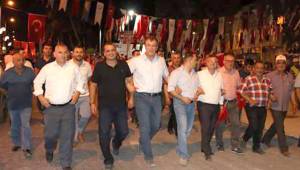 ‘ÇİVRİL DEMOKRASİYE SAHİP ÇIKTI’