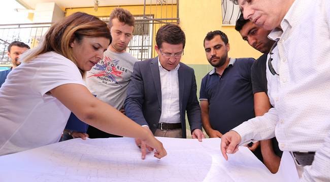İLK BETONU BAŞKAN SUBAŞIOĞLU DÖKTÜ