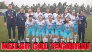 KIZLAR GOL YAĞDIRDI
