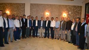 Yeni bina için toplandılar