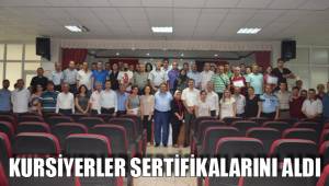 250 KURSİYER SERTİFİKALARINI ALDI