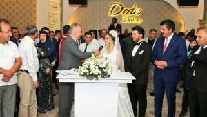 DEVECİOĞLU’NUN KIZI DÜNYAEVİNE GİRDİ