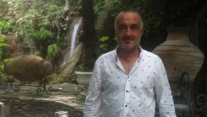 Evinde ölü bulundu