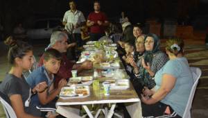 Sarayköy’de Alevi Bektaşi vatandaşlar için iftar yemeği verildi