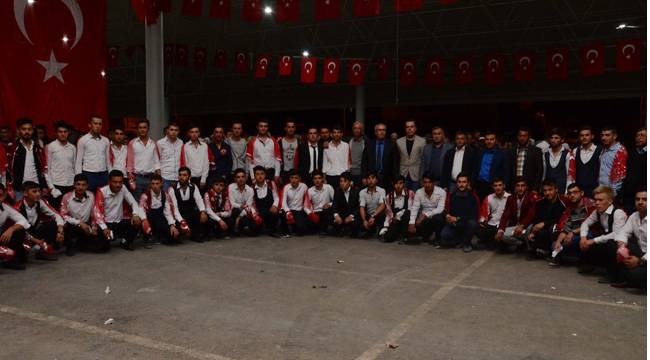 ASKERLER İÇİN EĞLENCE DÜZENLENDİ