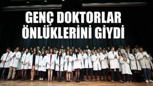 GENÇ DOKTORLAR ÖNLÜKLERİNİ GİYDİ