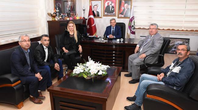OKUL AİLE BİRLİĞİ ÜYELERİNDEN BAŞKANA ZİYARET