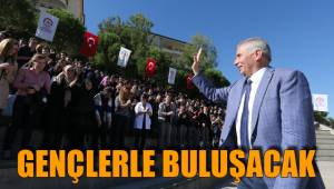 ZOLAN GENÇLERLE BULUŞUYOR