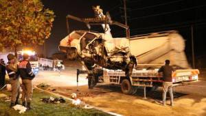 Pınarkent'te kaza: 2 ölü 4 yaralı