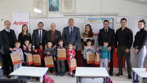 AYDEM MÜŞTERİLERİNDEN İLKOKULA SINIF KİTAPLIĞI