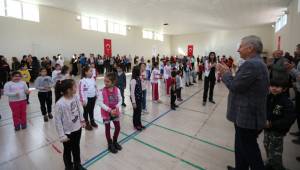 Başkan Zolan Halk Dansları kursiyerleriyle bir araya geldi