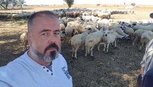 KHK İLE GÖREVDEN ALINDI BABA MESLEĞİNE DÖNDÜ