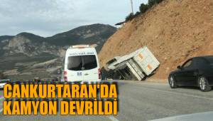 CANKURTARAN'DA KAMYON DEVRİLDİ