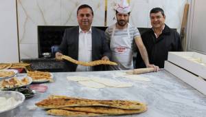ÇAL’IN SARAYINDA İLK AÇILIŞ YAPILDI
