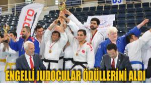 ENGELLİ JUDOCULAR ÖDÜLLERİNİ ALDI