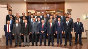 RİFAT ATA İÇİN VEDA YEMEĞİ DÜZENLENDİ