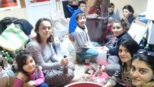 AFRİN YİĞİTLERİNE ÇAL’DAN ÜZÜM VE PEKMEZ