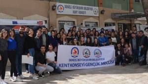 GENÇLİK MECLİSİ 9 ÜLKEDEN 42 TEMSİLCİYİ AĞIRLADI