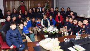 ŞEVKAN ÖĞRENCİLERLE BULUŞTU