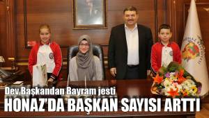 BAŞKAN DEVECİOĞLU KOLTUĞUNU ÇOCUKLARA BIRAKTI