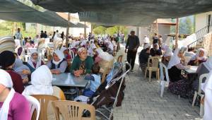 ELMALI’DA ŞÜKÜR YEMEĞİ