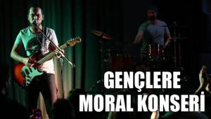 GENÇLERE MORAL KONSERİ