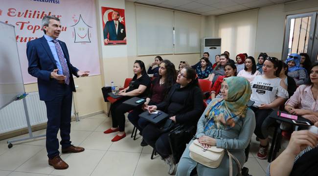 HAMİLELİK OKULUNDA 10'UNCU DÖNEM BAŞLADI