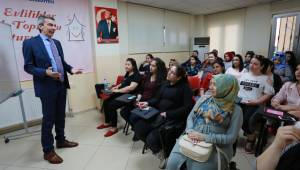 HAMİLELİK OKULUNDA 10'UNCU DÖNEM BAŞLADI