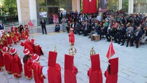 SERİNHİSAR’DA 23 NİSAN COŞKUSU
