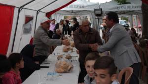 BAŞKAN AKCAN HALKLA BULUŞUYOR
