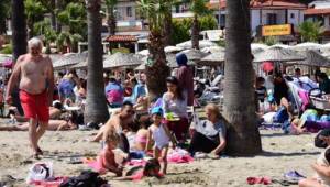 Denizlililer denize koştu