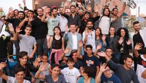 GENÇLERDEN NEFES KESEN GÖSTERİ