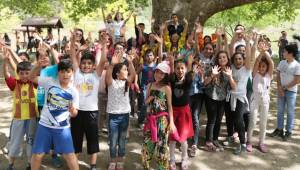 SOSYAL ETKİNLİK MERKEZİ ÖĞRENCİLERİ STRES ATTI