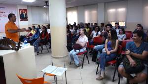 BÜYÜKŞEHİR'DEN SINAV KAYGISI SEMİNERİ