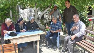 ŞEVKAN SORUNLARI YERİNDE DİNLİYOR