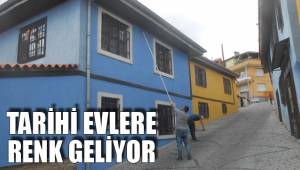TARİHİ EVLERE RENK GELİYOR