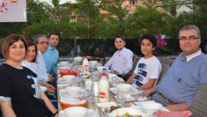 TEKDEN'DEN GELENEKSEL İFTAR BULUŞMASI