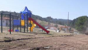 OYUN PARKLARI YENİLENİYOR