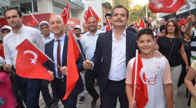 SARAYKÖY’DE 15 TEMMUZ COŞKUYLA KUTLANDI