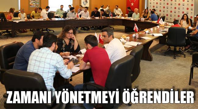 ZAMANI YÖNETMEYİ ÖĞRENDİLER