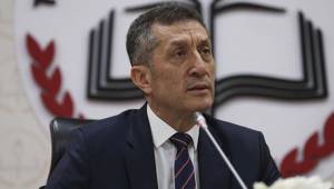ÖĞRENCİLERİN MAĞDURİYETİ BAKANI KIZDIRDI