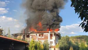 BUTİK OTEL ALEVLERE TESLİM OLDU