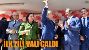 İLK ZİLİ VALİ ÇALDI
